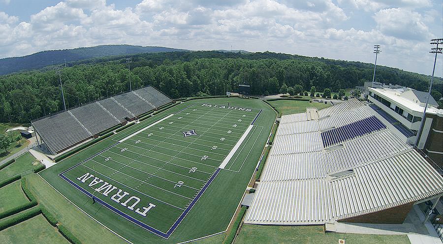 john__holcomb's tweet photo. Beyond blessed to announce my commitment to play division 1 lacrosse at Furman University! #GoDins #ClassSix ⚔️ https://t.co/yho2d0ReM4