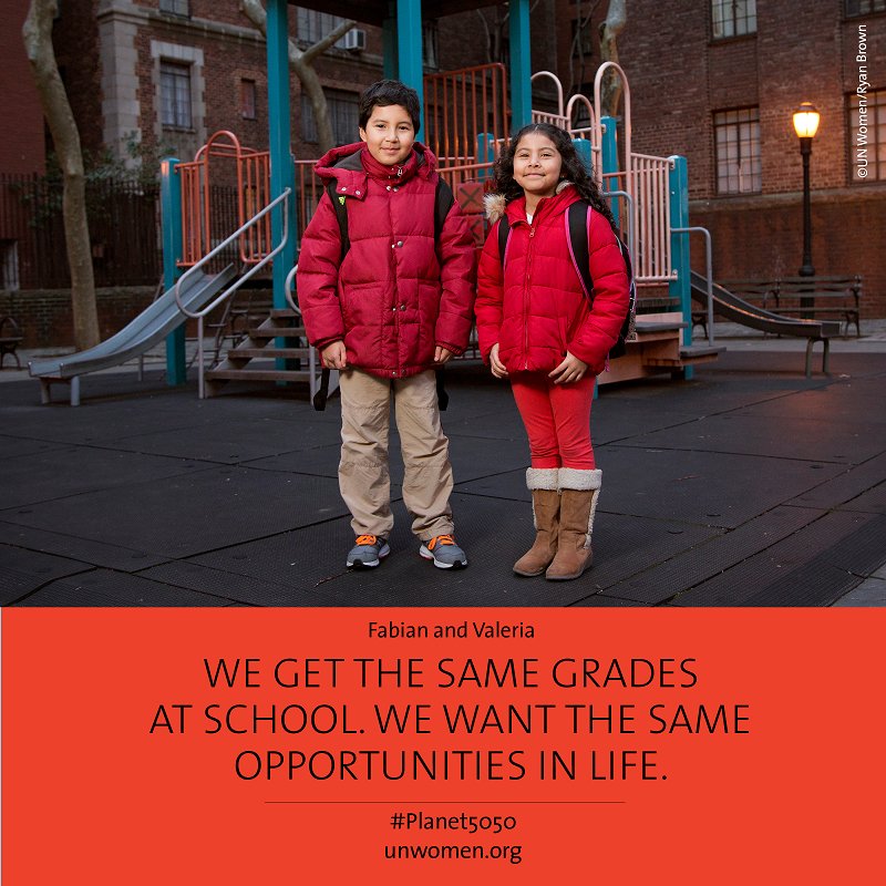 UN_Women's tweet image. We want a world where girls and boys have no limits to explore their dreams to the best of their potentials. 

Happy #WorldChildrensDay! 👧🏿👦