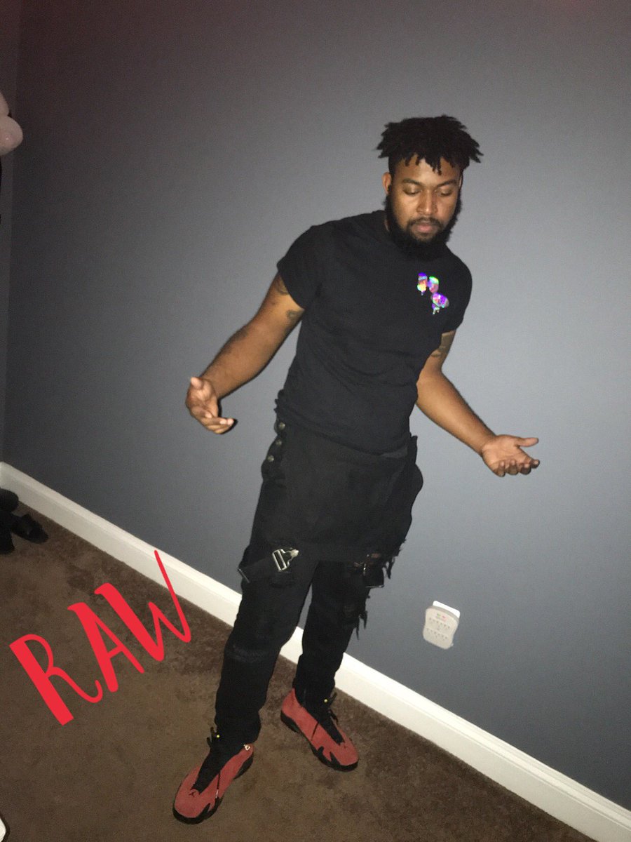 KINGCURT2TUFF's tweet photo. New start #MWG™️ https://t.co/yYe0Krw0dg
