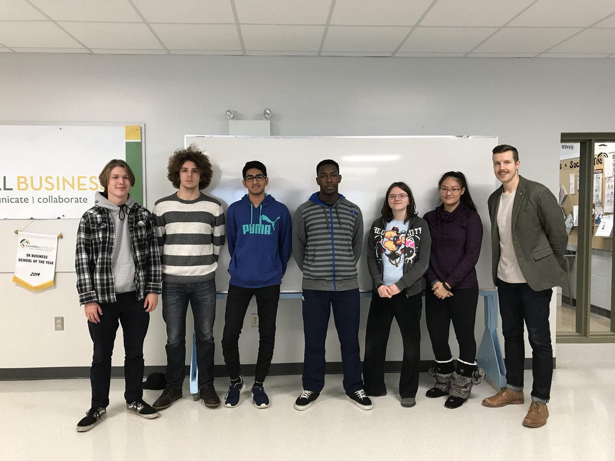 MrMcFarlen's tweet photo. Got some final photos with our @campbelltartans @JASask #Entre30 companies! Best of luck @mellowire, Moments &amp; Anchor this semester! 
#Entre30 #BusEdu #Retired https://t.co/8V7N8uWicV