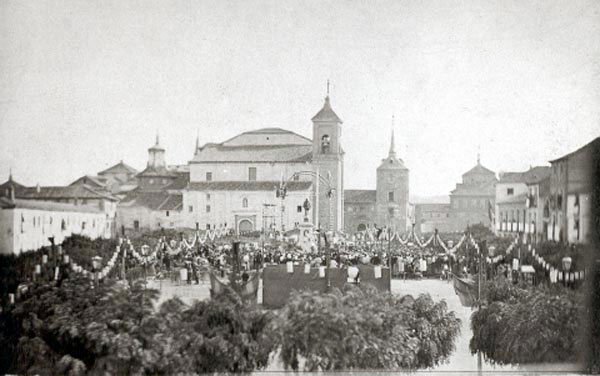 Cervantalia's tweet photo. Cervantalia. Visitas Guiadas. Turismo de Calidad en Alcalá de Henares

En Cervantalia nos dedicamos a enseñar nuestra ciudad, contar nuestras historias, nuestras costumbres y a disfrutar de nuestras calles.
Punto de Encuentro:  (Plaza de Cervantes12:00h Junto estatua  Cervantes) https://t.co/oliAGuouMU