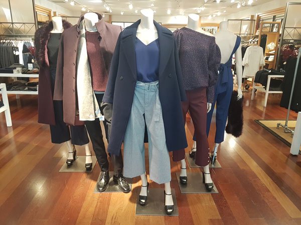 VirginRadioVIC's tweet photo. Jess is somewhere in the @baycentrevic! Here is today's clue: "One lower than floor four, this is where there is fashion galore. It’s an exclusive club and entry is free, where is Jess hiding? It’s under lock and key." Find her &amp; you could win a $250 GC! https://t.co/Df4iQCYwH0 https://t.co/C9Fleek8Zy