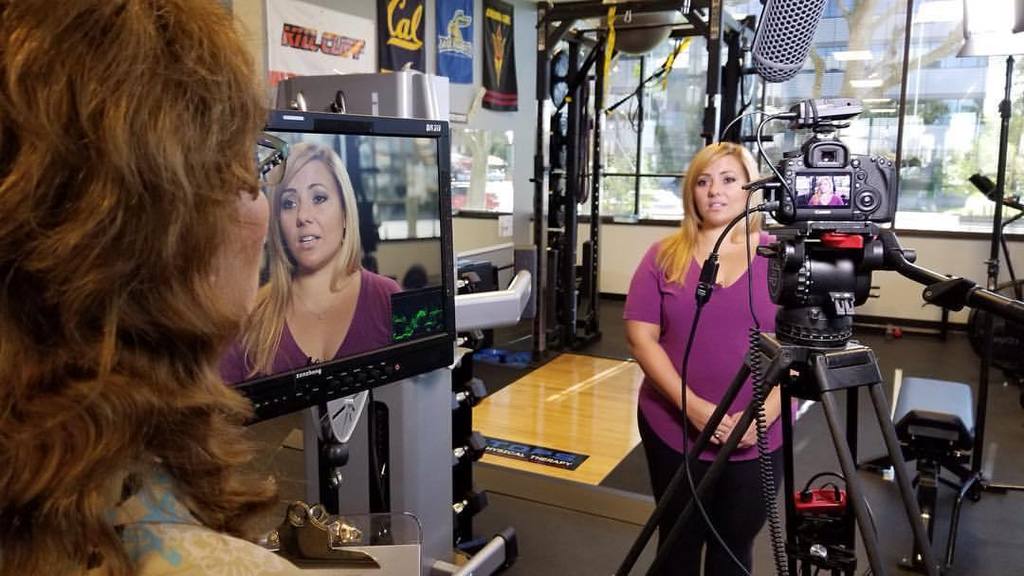 SVF_LTD's tweet photo. At #topsphysicaltherapy talking no script treatment w/owner @amelious for #healthcare #documentary #videoproduction #onlocation https://t.co/t2dkhA2nfK