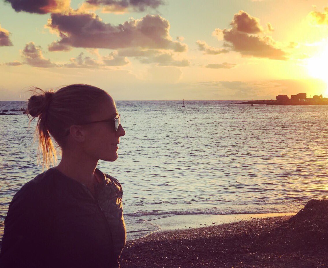 danielaryf's tweet photo. Beautiful sunset here in Cyprus. Grateful for dry weather the last days and a good camp. Reminds me on Konaπ
#sunset #explore #cyprus #travel #ocean https://t.co/3bhExf9xHO