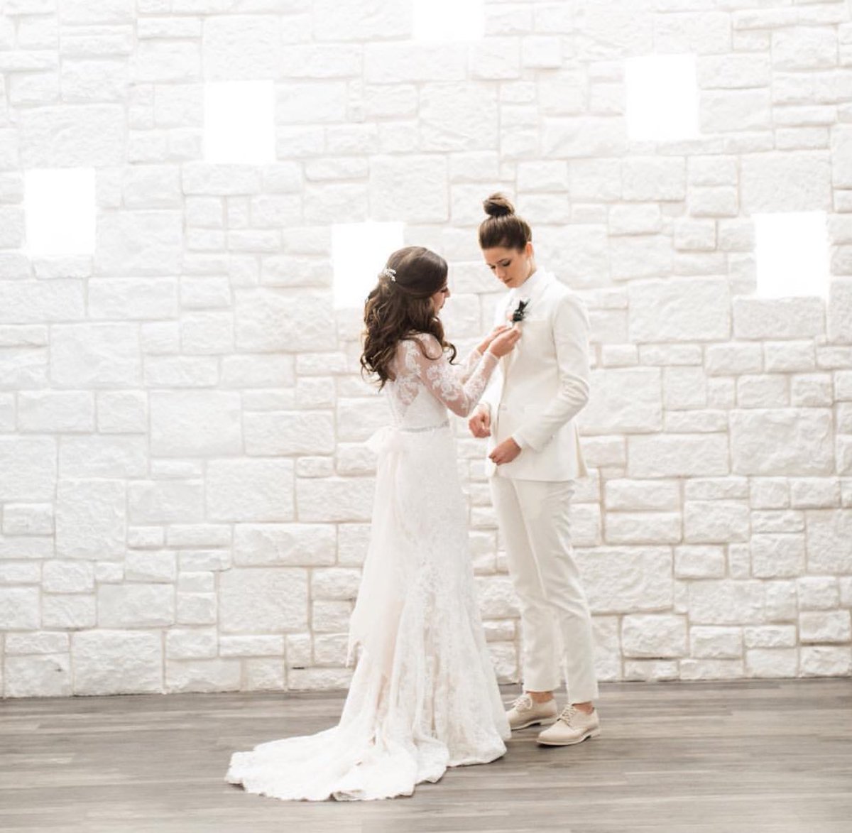 FinestLesbian's tweet photo. "I fell in love with you even more after we exchanged vows."💍 https://t.co/PE8s2sODIT