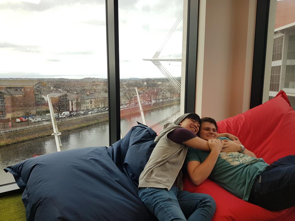 IIckuma's tweet photo. Unbelievable new office space for @mochimode complimented by classic Welsh weather ☣️ thnx NatWest <3 @ESparkGlobal #gamedev https://t.co/BtgCQetKmu