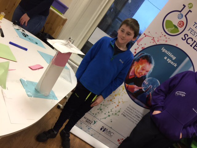 ListonMaeve's tweet photo. Building light houses for @ScienceWeek #BelieveinScience @ShowOffYourSci #showoffyourscience @MICLimerick @ScienceTipp https://t.co/VxqHdQuWHD