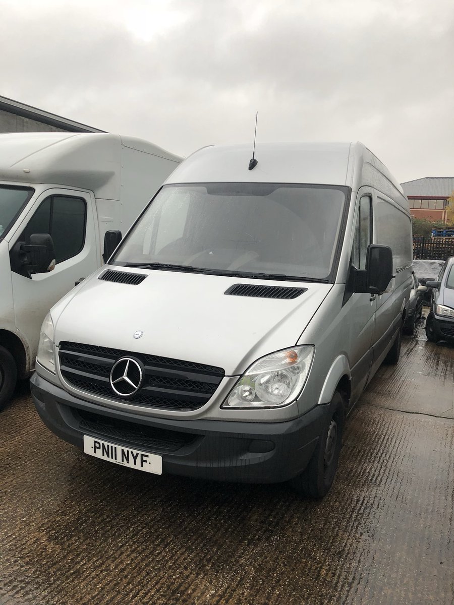 CTaylorAuctions's tweet photo. Some great #cars and #vans in this thursdays #sale. Come down or bid online! #auction #salford #manchester https://t.co/Wd6Szt30rO