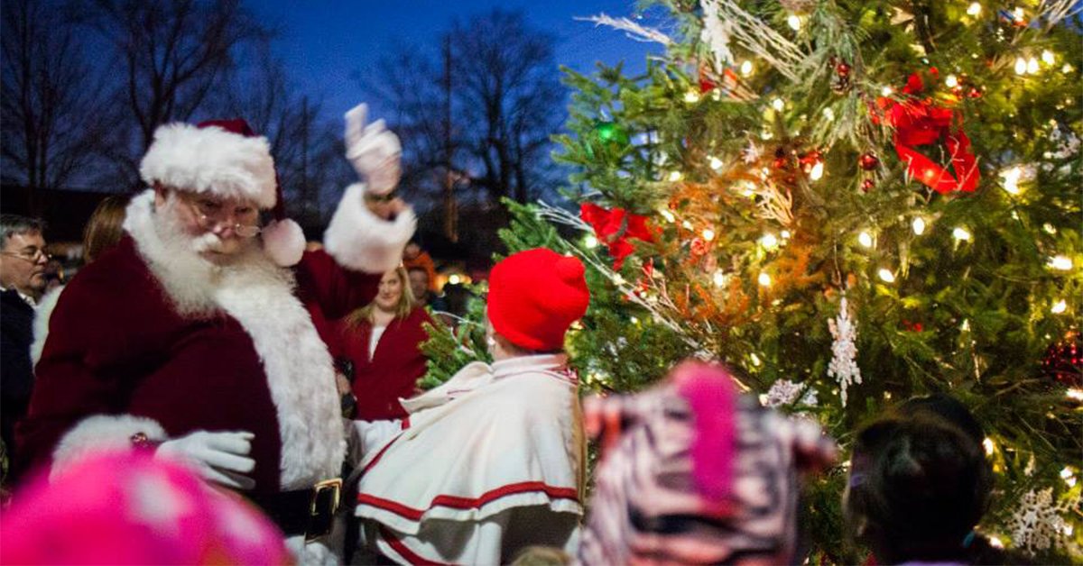 🎄The most magical time of the year is almost here! 🦌 We're ready for the parade, tree lighting, Santa and live reindeer. 🎅bit.ly/ISFAChristmasi…