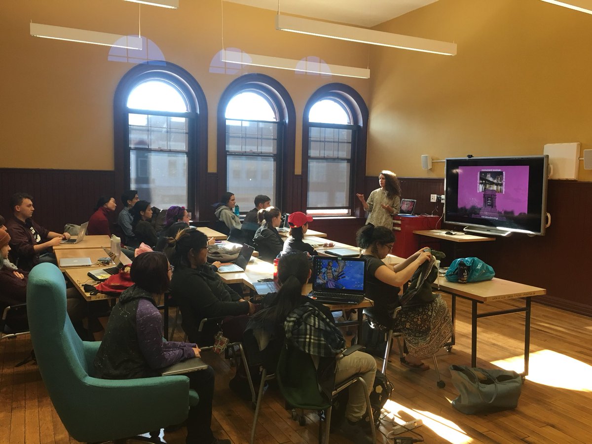 IlnickiStudios's tweet photo. #Vcuinterwebs show and tell day with mOb #demotiondevotion in the house as well @VCUartsDepot https://t.co/iDv1Fd8Hec