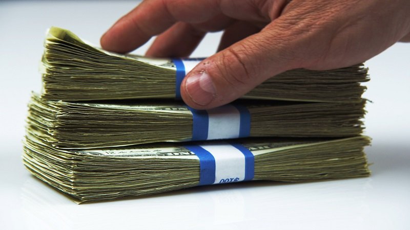 lasillarota's tweet photo. #OpiniónLSR | ¿A cuánto equivaldrá la cuantificación del monto por concepto de corrupción? ¿Cuánto se han endeudado los estados en sus administraciones? Se cuestiona @racevesj En su columna 👉🏼  https://t.co/2h5hFdb279 https://t.co/LJCHoWspVS