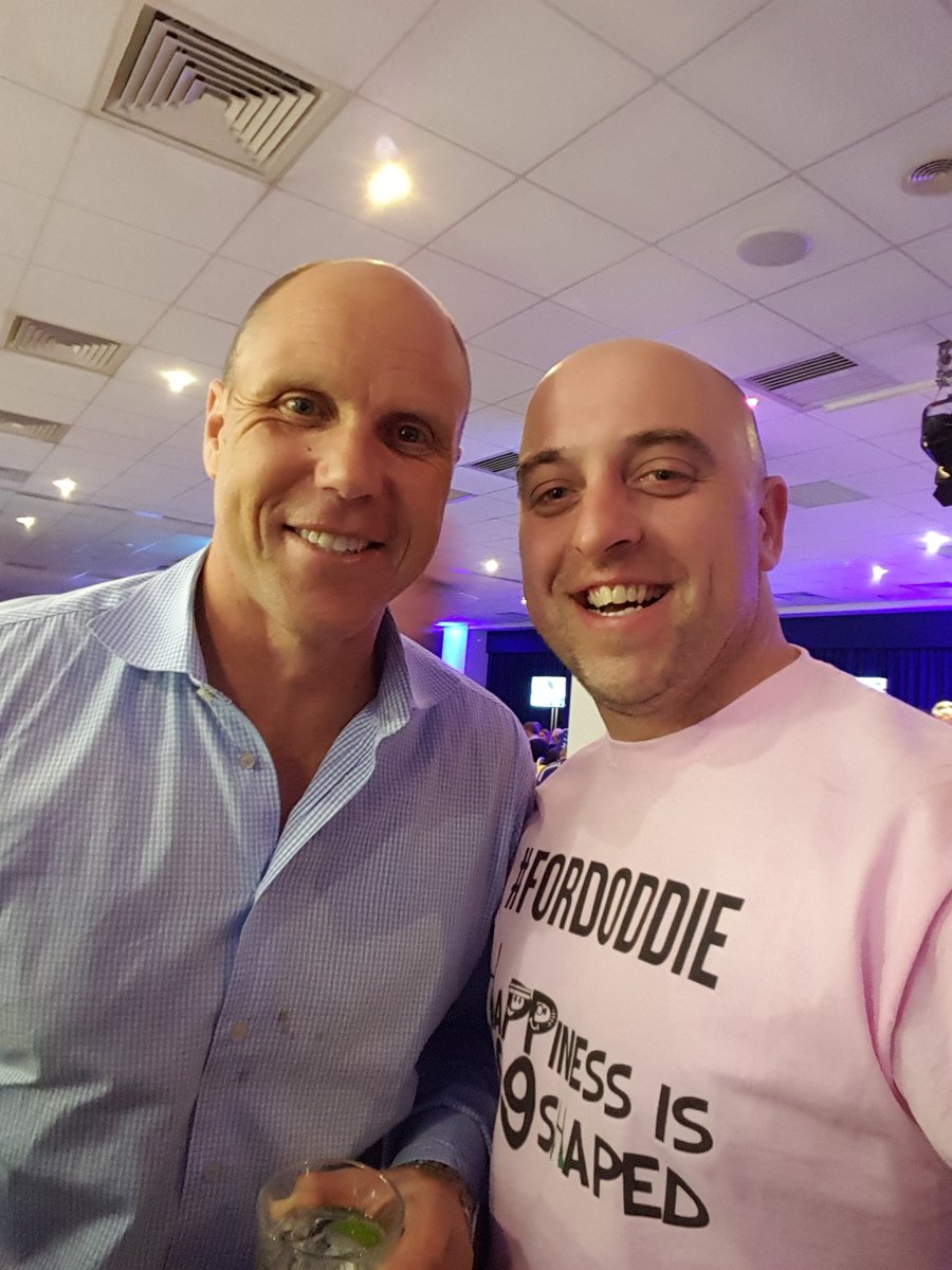 BruceAitchison's tweet photo. Thank you @JustaSportsQuiz @ScottHastings13 &amp; @EuansCentre for a FANTASTIC FRIDAY NIGHT.
A great time was had by TEAM @happyeggshaped &amp; meeting friends old &amp; new was a joy.

Rugby brings the best folk together to have the best of times.

Happiness is Egg Shaped
#ForDoddie
#family https://t.co/vX28ZXXjbR