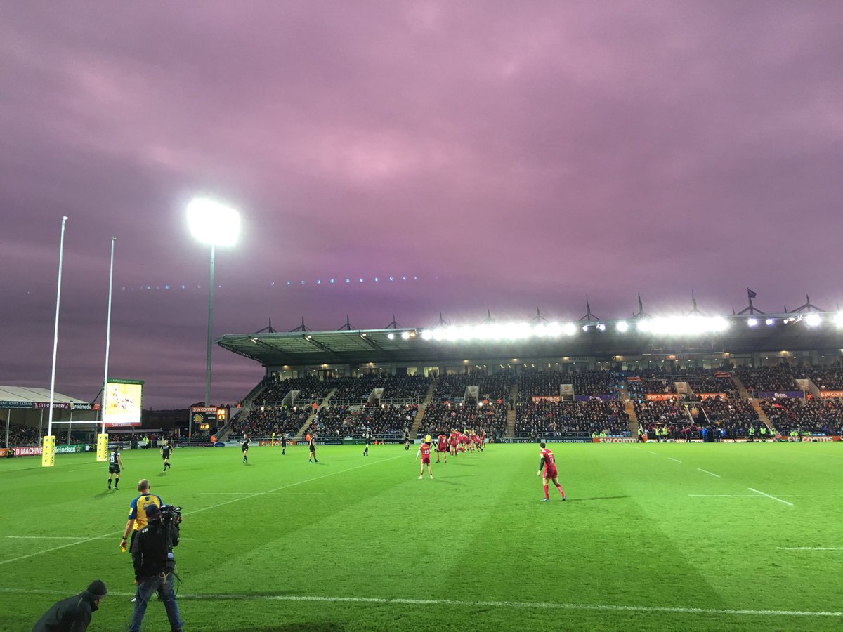 Nice win for <a href="/ExeterChiefs/">Exeter Chiefs</a> yesterday until an eyepopping sky! #rugby #southwest
