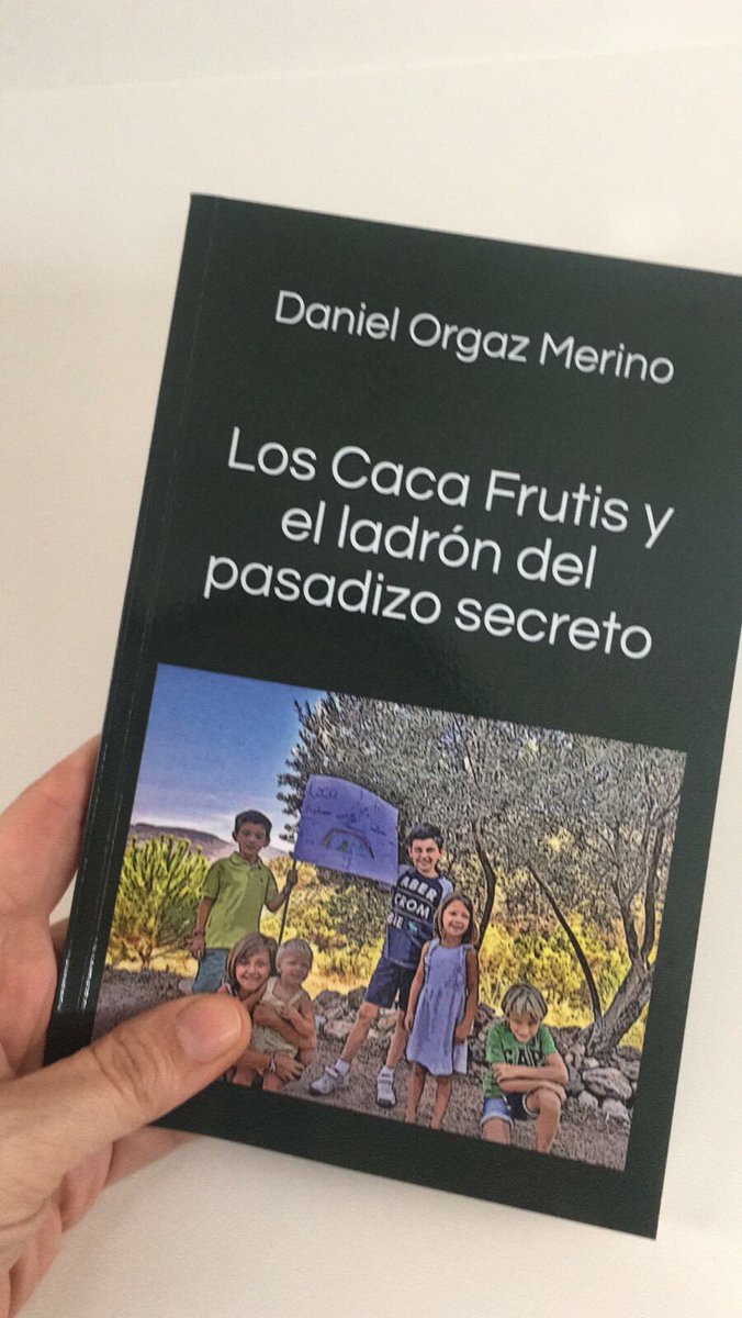 pmerinob's tweet photo. Orgullosa de Daniel, que con 9 años ha escrito su primer libro, "Los Caca Frutis y el ladron del pasadizo secreto". Publicado en Amazon, espero que os guste! https://t.co/HecmuXPMqU