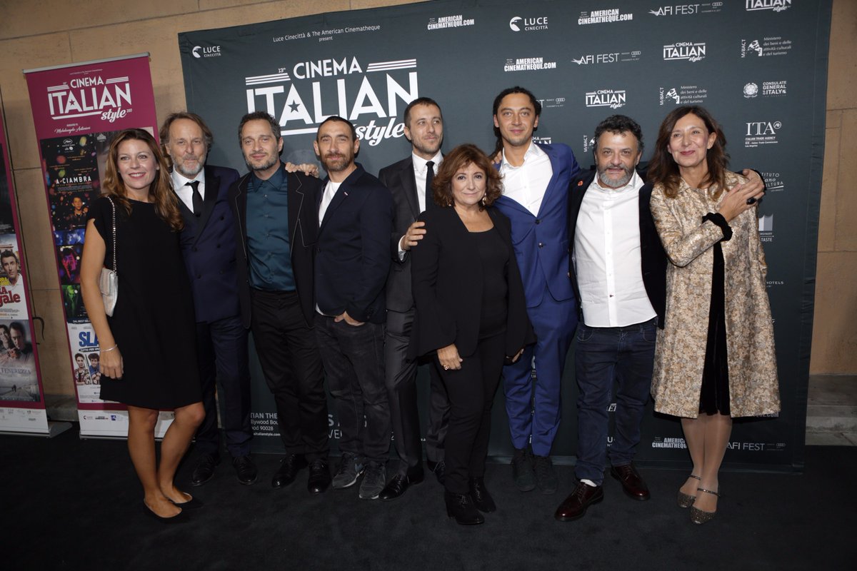 CineItaliaStyle's tweet photo. Su @Grazia "#CinemaItalianStyle: A Ciambra conquista Hollywood"... Applausi all’Egyptian Theatre per Jonas Carpignano https://t.co/bgwc233Mo3
#cis2017 @LuceCinecitta @SidGrauman @AmericanFilm @suite19pr #CamillaCormanni #EleonoraPratelli @LauraDelliColli https://t.co/OjegmOyXYK