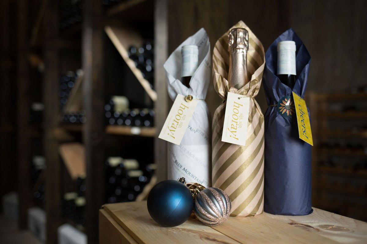 To help make your gift giving easier this year we are offering the Holiday 12 Pack and the Sparkling 6 Pack. Both of these options will include Free Shipping! Limited quantity so please order promptly.

ow.ly/x6Cn30gHMY3