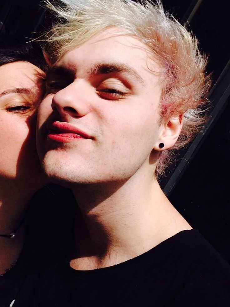 calumknuckles's tweet photo. omg i cant with this piccccc https://t.co/fPOSNZXcXb