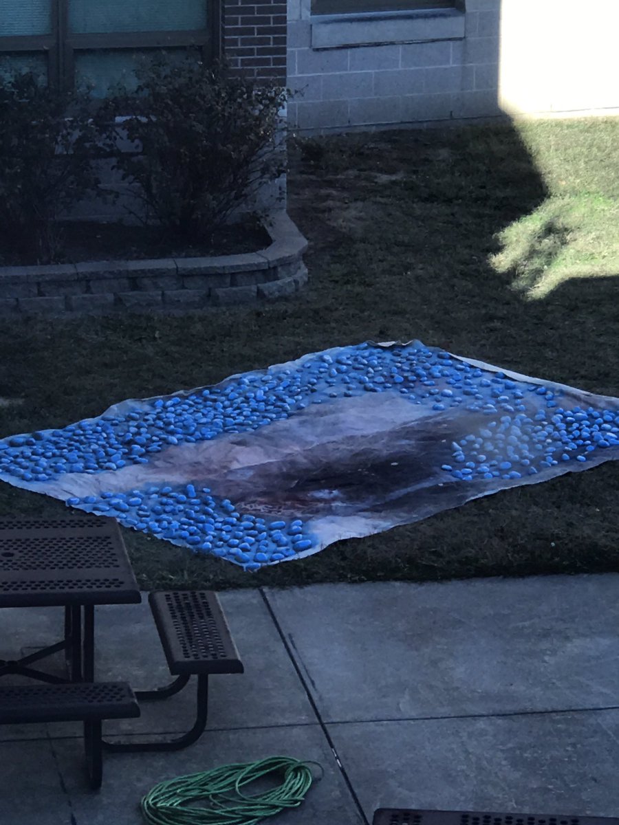 ie_buchlib's tweet photo. I Wonder what this is for......#kindnessrocks https://t.co/75htmxkqpy