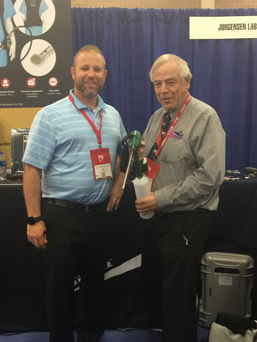 JorgensenLabs's tweet photo. The Showdown:  1st AAEP meeting vs 38th AAEP meeting!  #aaep17 #jorvet #jorvetlife #teamjorvet https://t.co/tfX5ZzWEJK