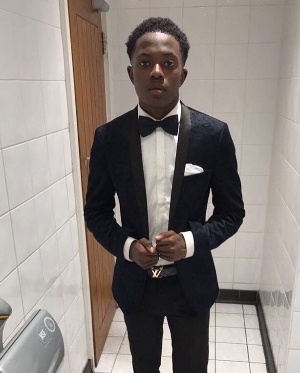 mwambz45's tweet photo. my bro .. today was your day .. guide me in dis life of sin ..
see you on the otherside #Jbsworld #BanksWorld https://t.co/pCk3euD3ED