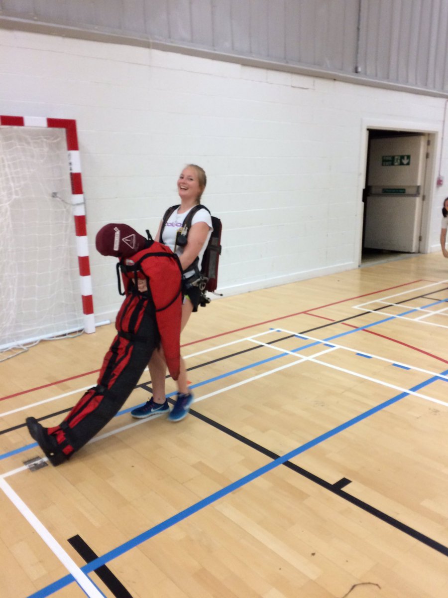 nsimo26's tweet photo. @WYFRS @WYFRSLeedsTeam Leeds Beckett Volley ball team trying out some fire fitness. WYFRS will be holding awareness days so you too can try out some entry tests. If you'd like to attend please get in touch.Think you'd like to become a Fire fighter?🔥 🚒🚒🔥https://t.co/l6wwjVxmCv https://t.co/nn7z5KF7mh