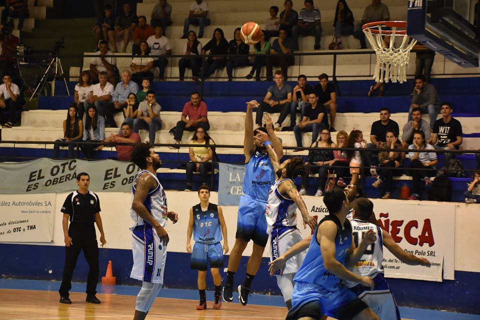 Imágenes de la victoria en tierras coloradas
Fotos: prensa  @OTCBasquet