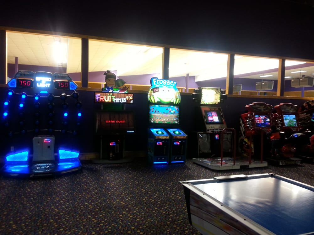 Metrofuncenter's tweet photo. The weekend may be over, but that doesn't mean the fun has to be! 😁 

#MetroFunCenter #Atlanta #ATL https://t.co/zedEZhyQOi