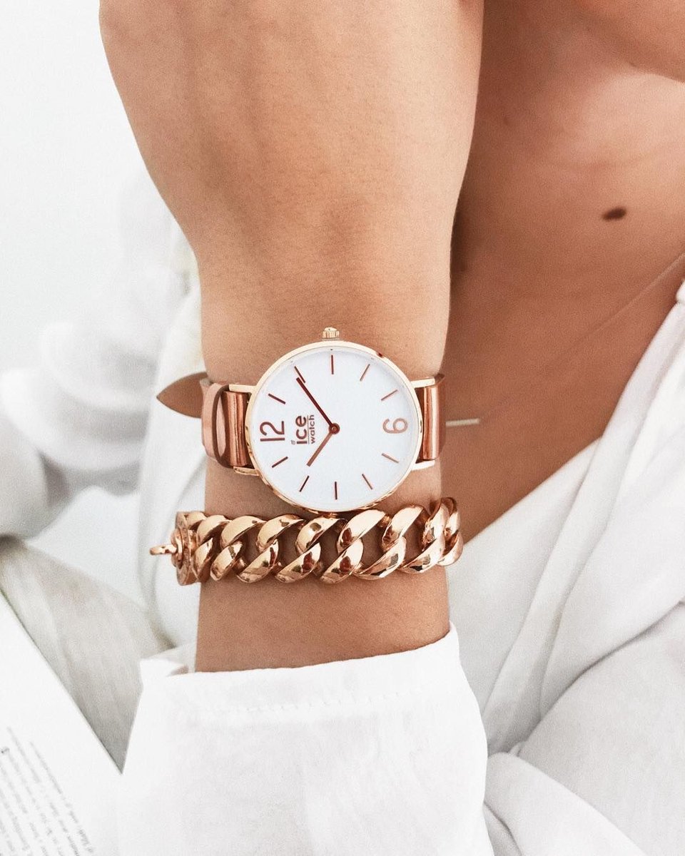 IceWatchUK's tweet photo. The wait is over! The new CITY sparkling collection is available online now 🎁 ✨ Discover the selection here 👉 https://t.co/CkfEAexRGB #icewatch #CITYsparkling https://t.co/hk2QZrBphb