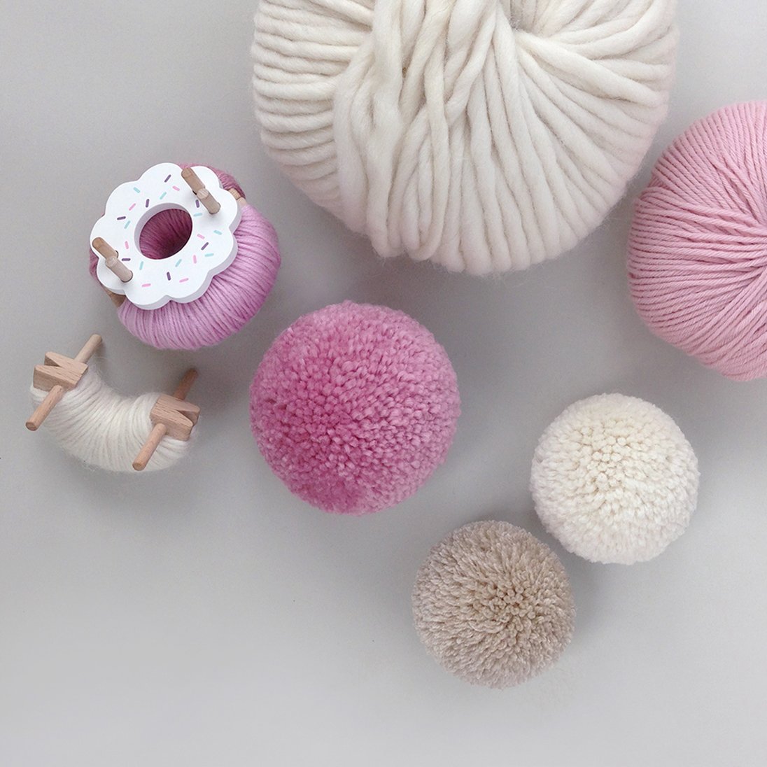 pommaker's tweet photo. Something delicious coming tomorrow... Happy Pom Pom Making! ❤️ https://t.co/dc5iNiTLrN