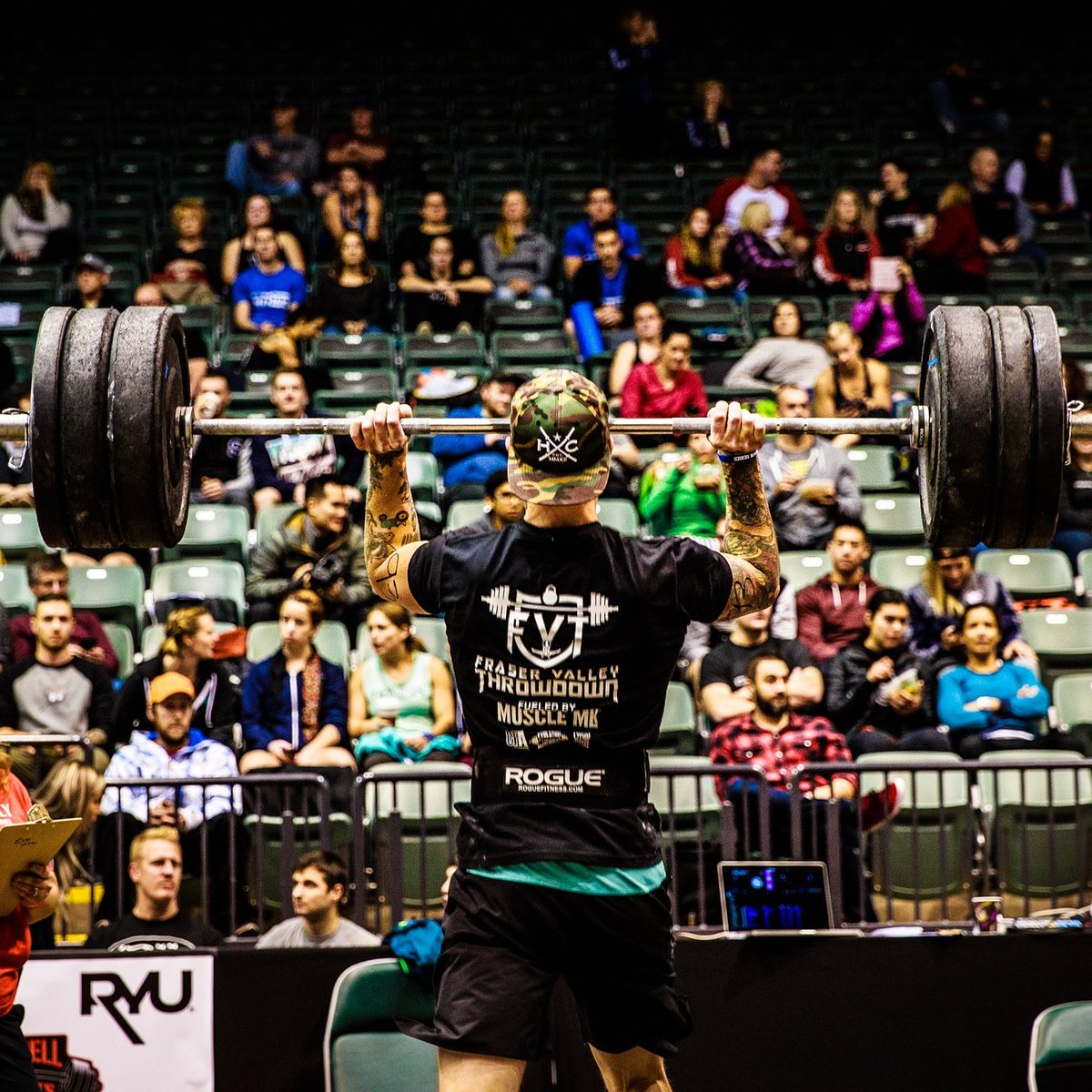 Okanagan Valley Throwdown. Jan 13 14 2018 <a href="/SOEC/">SOEC</a> some comp team spots left. spectator tix avail bit.ly/2izXpgs
#Crossfit #fitspo #compete