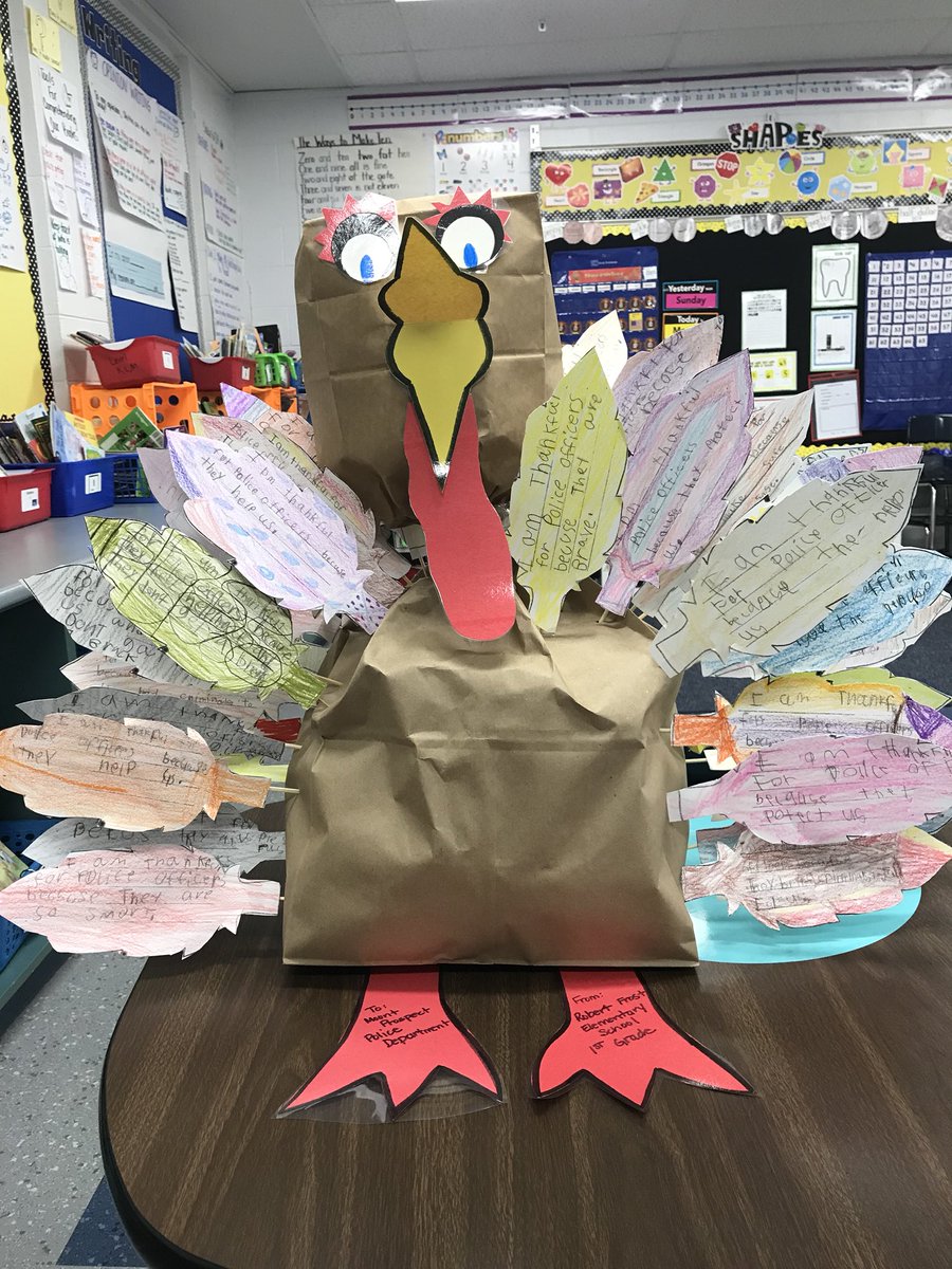 Loverdes1stGr's tweet photo. We are so thankful for the @MountProspectPD! Turkey Tom will be delivered later today just for you! @D59Frost https://t.co/cFfbkntC2R