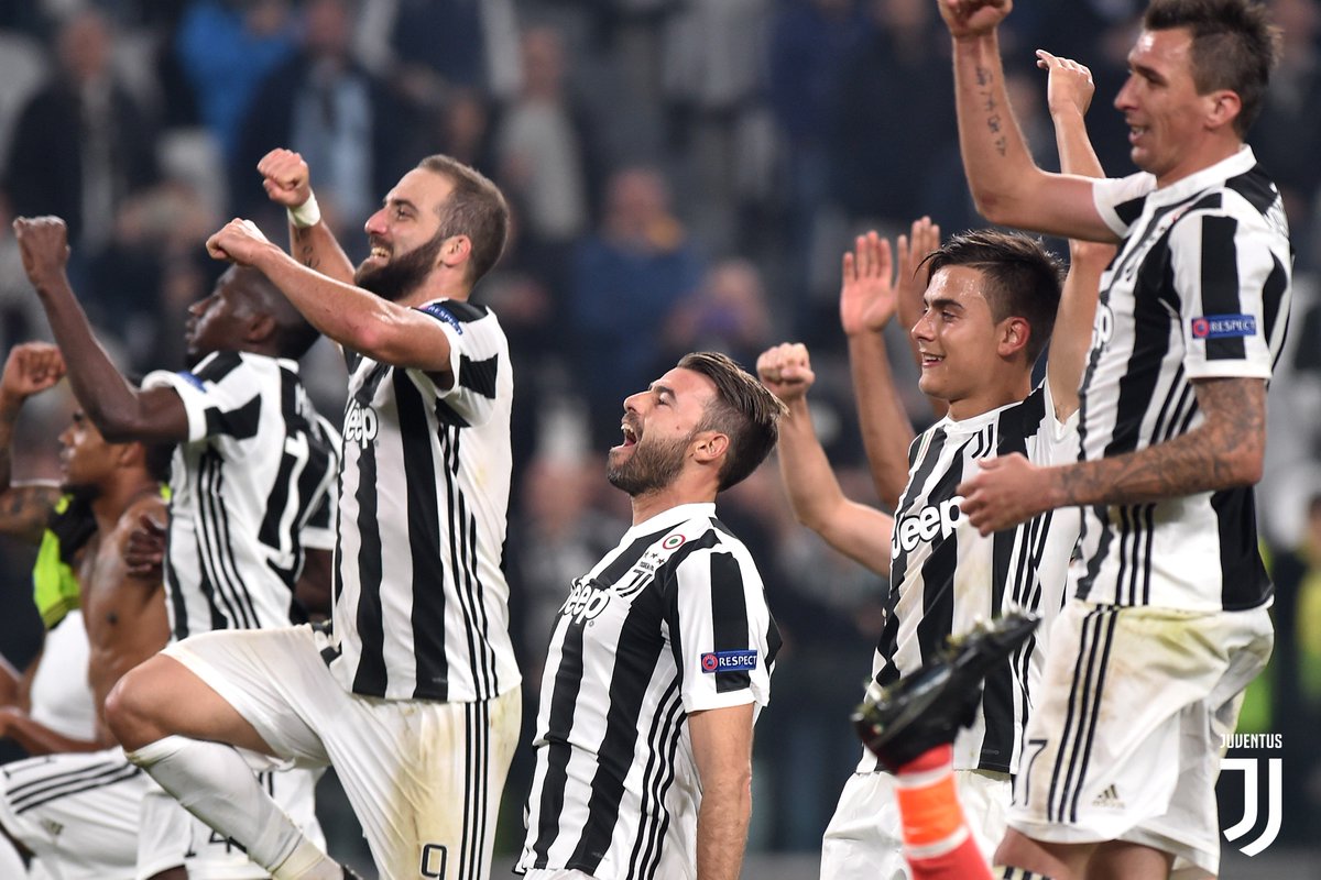 juventusfcid's tweet photo. RT jika anda sudah tidak sabar menantikan malam @ChampionsLeague di Allianz Stadium.

#JuveFCB #UCL https://t.co/L0WGxSPomw