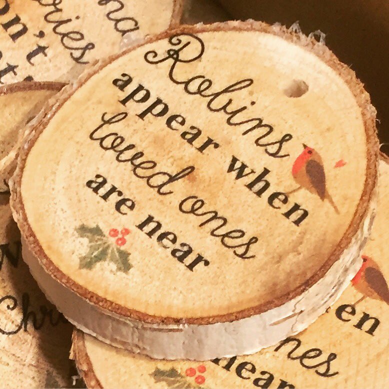 So much love for these #robinsappear #woodslicebauble free P&amp;p