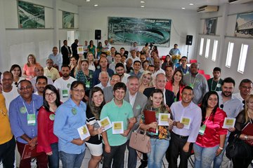 fugnacional's tweet photo. O Estradas e Bandeiras marcou presença em Teresina - PI, no sábado (18). A importância da FUG na formação de novas lideranças e o cenário político para 2018 foram destaques no debate. Confira! #democracia #MetasPra2018 #VempraFormação https://t.co/6TAov8Cl98