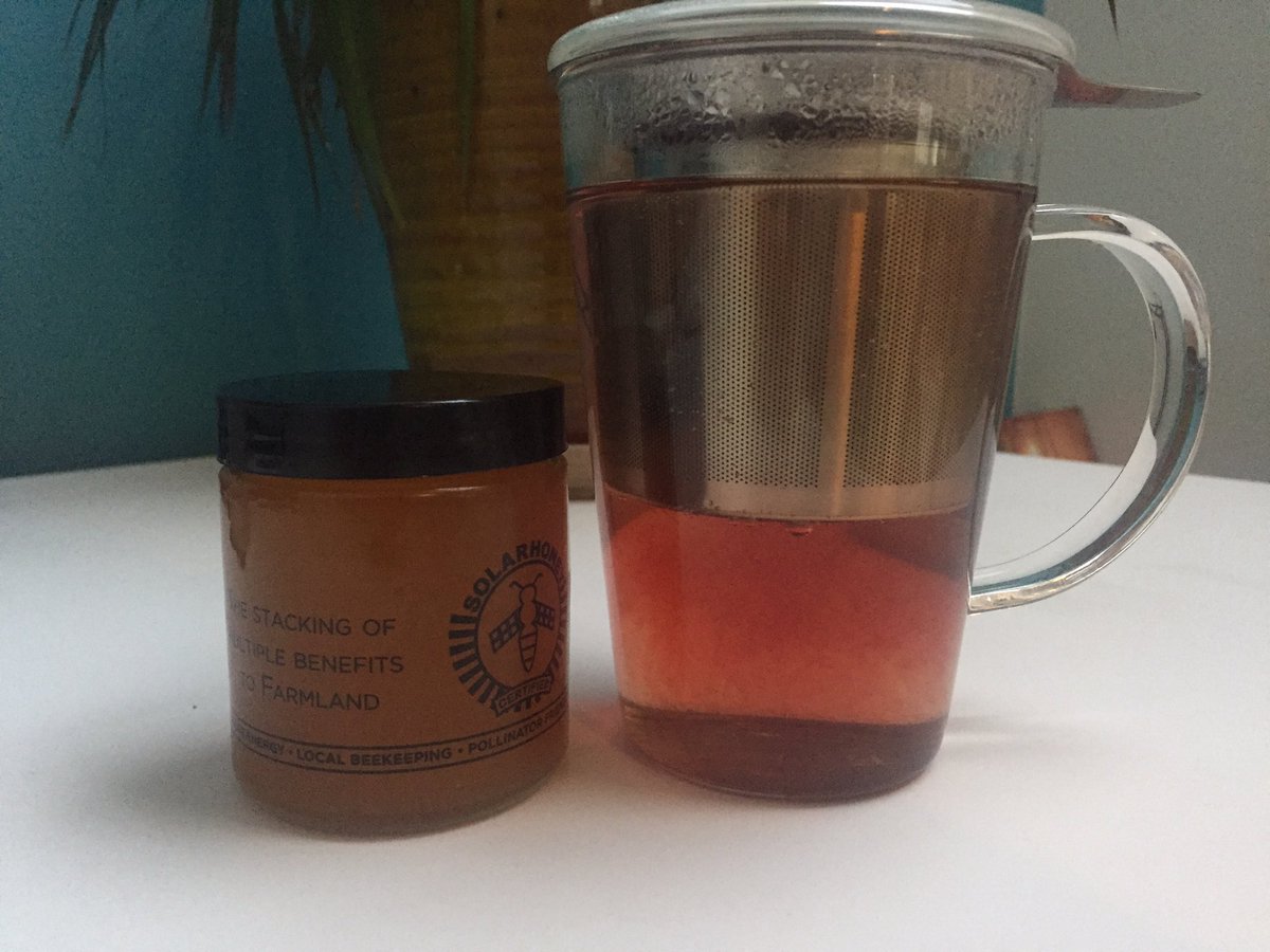 uzma's tweet photo. The Solar Honey Company and Bolton Bees partner with solar developers to place apiaries near solar panels to encourage new foraging habitats and reduce ground maintenance. And the honey's delicious.  #solarhoney @MWenergynews https://t.co/tlxBmlKyPP https://t.co/aALRROGoNv