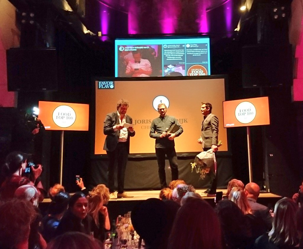 jpschadde's tweet photo. Zo'n baas. Nummer 1 van de @favor_flav #fftop100 is @JorisBijdendijk die al voor 99 winnaars stond te juichen zojuist. Gefeliciteerd! https://t.co/WQmcA16dRy