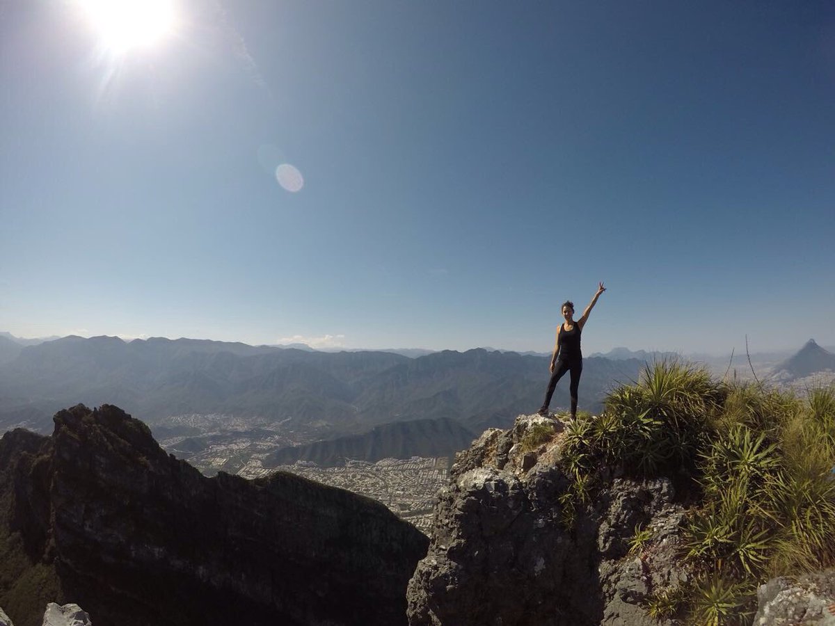 lenarockbles's tweet photo. Cumbre Mty... #piconorte #mty360 #regia #laciudaddelasmontañas https://t.co/1VkvVvPehH
