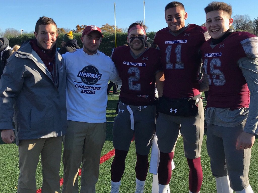 coachgregweb's tweet photo. Great season with these #Generals. @b_mckay96 and @Jakeeglintine2 you will be missed. Looking forward to having the PE scholars @DWells_04 @chadshade back for another year. #readitup #guessngo #getnorth https://t.co/AtGEphS0EX