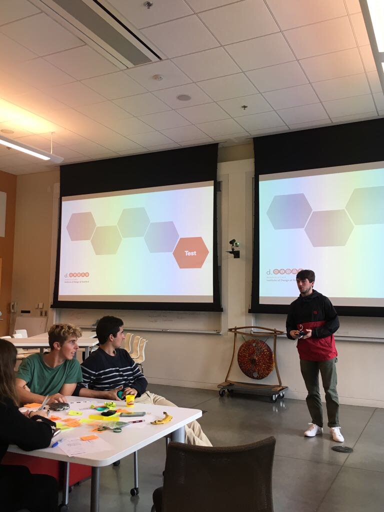 Today´s workshop about Design Thinking in the Stanford University has been amazing! Thanks, <a href="/keegio/">Keegan Cooke</a> and Mandy!
