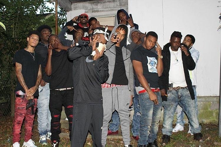 WildsideYungin's tweet photo. BBG GANG BITCH IBEEN A GORILLA ! #STOPPLAYING https://t.co/3EwdaMHrMX