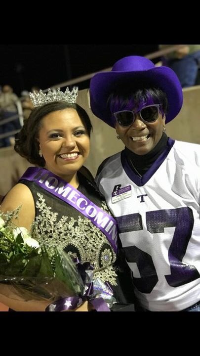 LathesTowns's tweet photo. Happy Birthday to the Queen!! May your Life & Journey continue to be filled with amazing awards along the way! #2017TarletonHomecomingQueen #TarletonExcellence #MinorStrong #MinorMemories https://t.co/YDRHoc6vvw