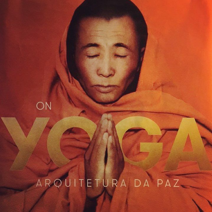 liacaldas's tweet photo. On Yoga, Arquitetura da Paz 🙏🏻 Dica de filme para os amigos yoguis 😉 Vai logo que vai ficar pouco tempo em cartaz 😉#yoga #onyoga #practiceandalliscoming #onebreathatatime #LiaCaldasYoga https://t.co/Ied42jkzjs https://t.co/Pw3HyFTjLL