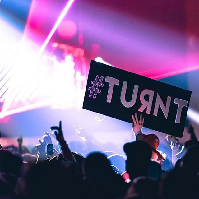 iheartraving's tweet photo. Let's get Turnt @lightsallnight #nye2018 #texasrave #dallasrave #turnt https://t.co/GNDZXeHr3k