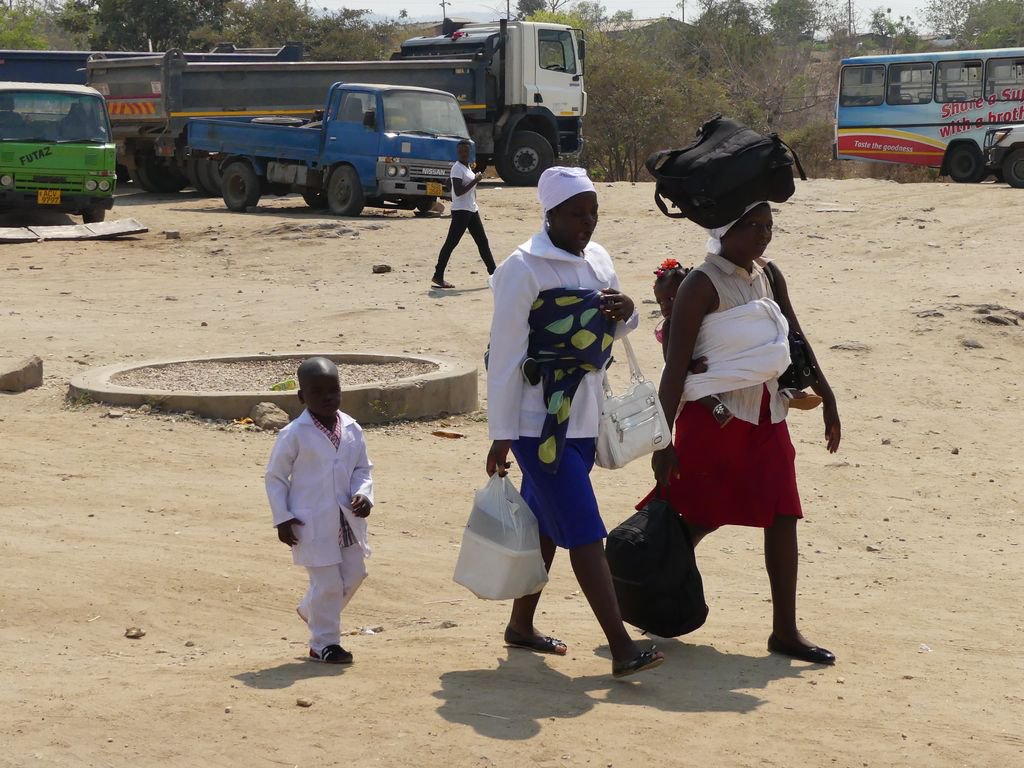 Mamas come in all shapes and sizes. #EpicZimbabweJourney <a href="/IFWTWA/">IFWTWA</a>