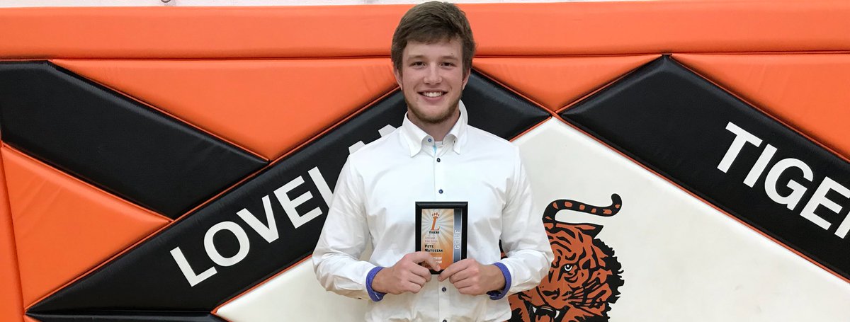 LovTigers_AD's tweet photo. Congrats to our Pete Matuszak on being named the Boys Golf Sportsperson of the Season.
#RESPECTRESPONSIBILITY
#INTEGRITYPRIDE
Go Tigers! https://t.co/uWHyVCtqK7