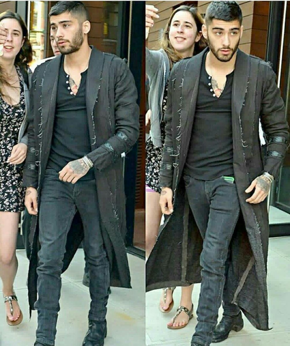 hazza28boobear's tweet photo. AY LO QUIERO ABRAZAR, NECESITO QUE SALGA MAS SEGUIDO DE SU CUEVA
#WeSupportZayn https://t.co/sdVNT5mjq9