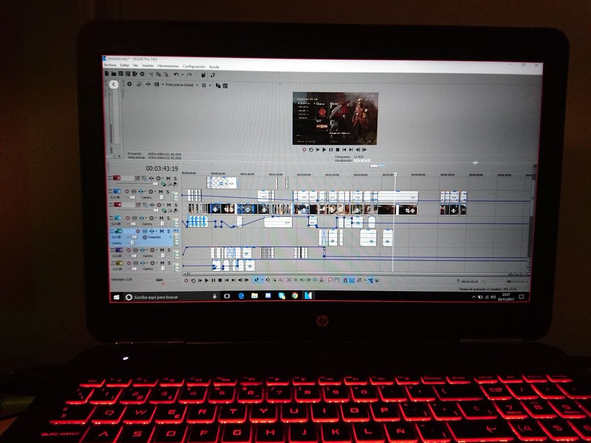 SkillBackYT's tweet image. Aquí estoy terminando el video para mañana! 
Llevo horas y horas de esfuerzos en él, y espero que os guste tanto como a mí. Sobre las 14.00h (hora española) estará el vídeo de mañana. 
Ya me contáis que os parece. 😌