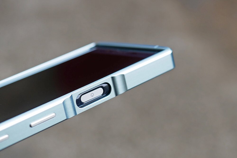 DevilCase_USA's tweet photo. DevilCase Aluminum Alloy Protective Bumper for #Sony #XperiaXCompact on #Amazon: https://t.co/tDoKY1XBbh
#fashion #design #premium #style https://t.co/X9bxHG7CHI