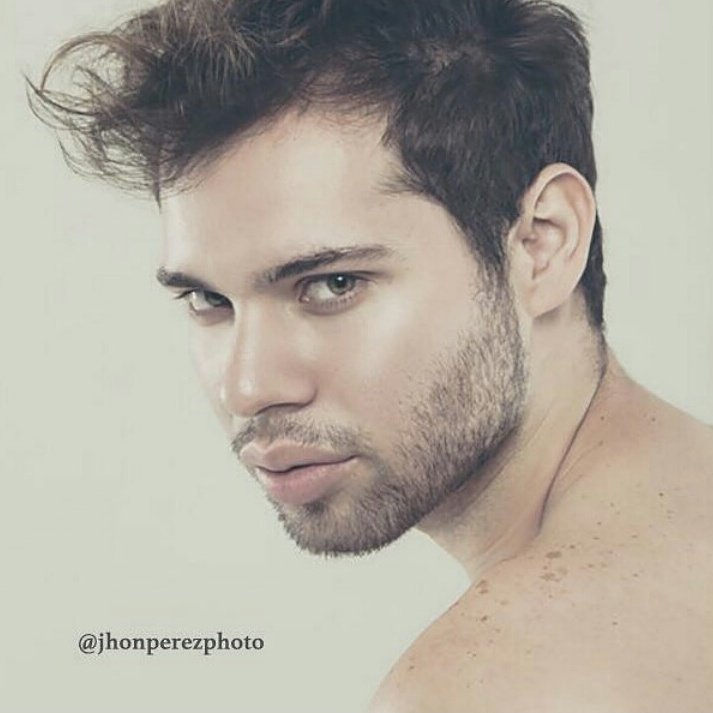 josnert's tweet photo. Holaaa.. ..#photography #TFLers #instagood #tweegram #photooftheday #me #medellin #closeup #colombia #picoftheday #model #instadaily # #beautiful #portraitphotography #bestoftheday #eswwmodels #love #webstagram #gbciScout #follow #modeltest #happy #top #bogota🇨🇴 #actor #mexico https://t.co/WTYw7xUQxr