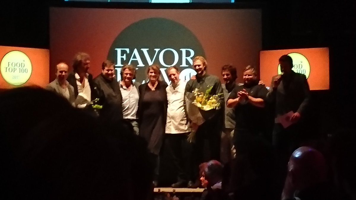 marijkebooij's tweet photo. Hele fijne winnaars, @JorisBijdendijk @yvettevanboven het is jullie gegund, proficiat! #FFtop100 https://t.co/2FaUeOaBU3